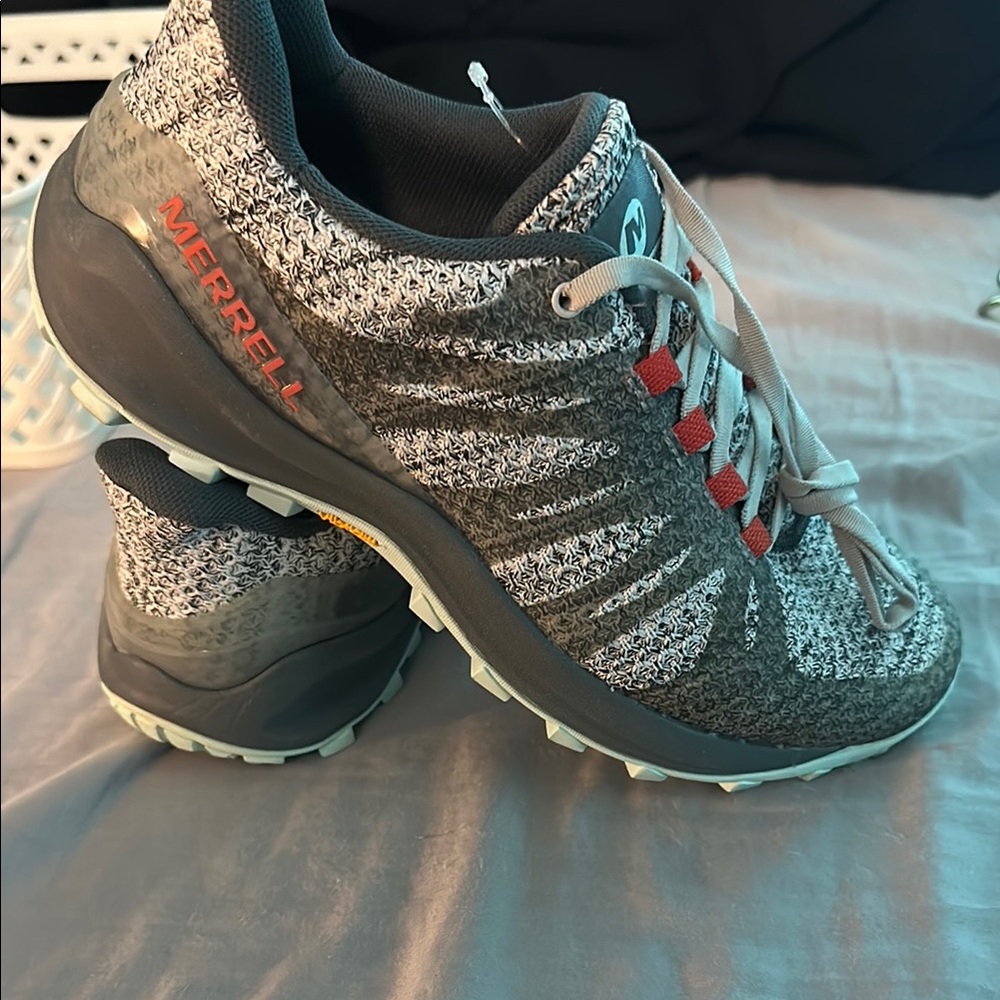 Merrell Women's Gray Athletic Shoes